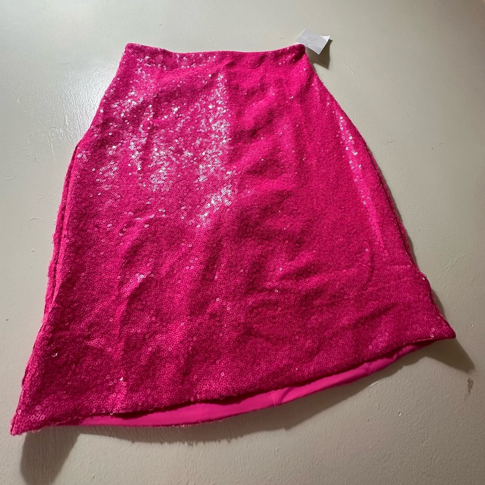 Sequin HOT pink skirt!🩷 Never been worn. - Picture 4 of 4